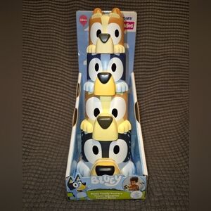 Tomy Toomies Bluey Family Pourers set